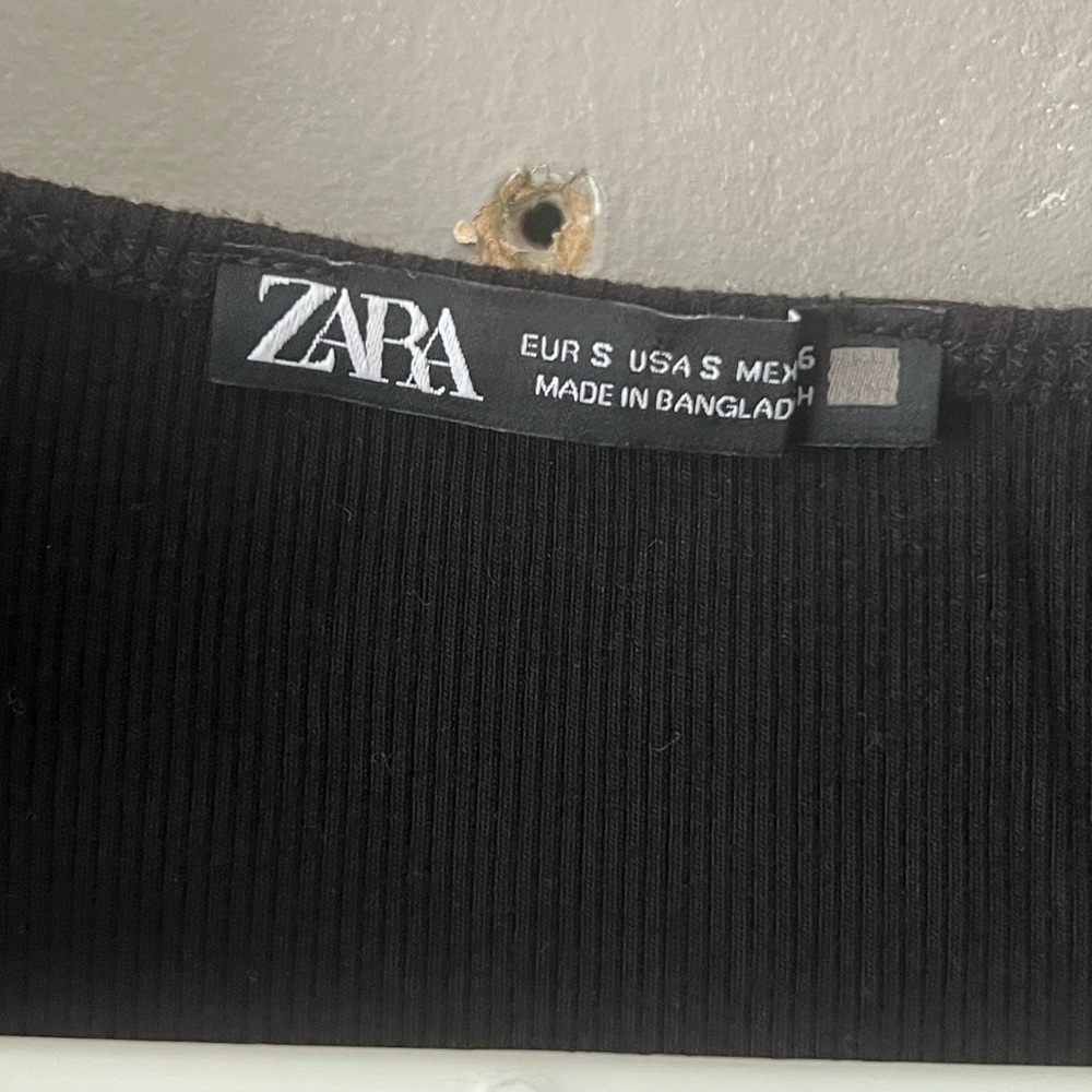 Zara Black Ribbed Ruffle Sleeve Bodysuit Size Small - Picture 3 of 7